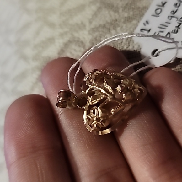 Vintage 10k Real Gold Filigree Heart Pendant - Picture 5 of 6